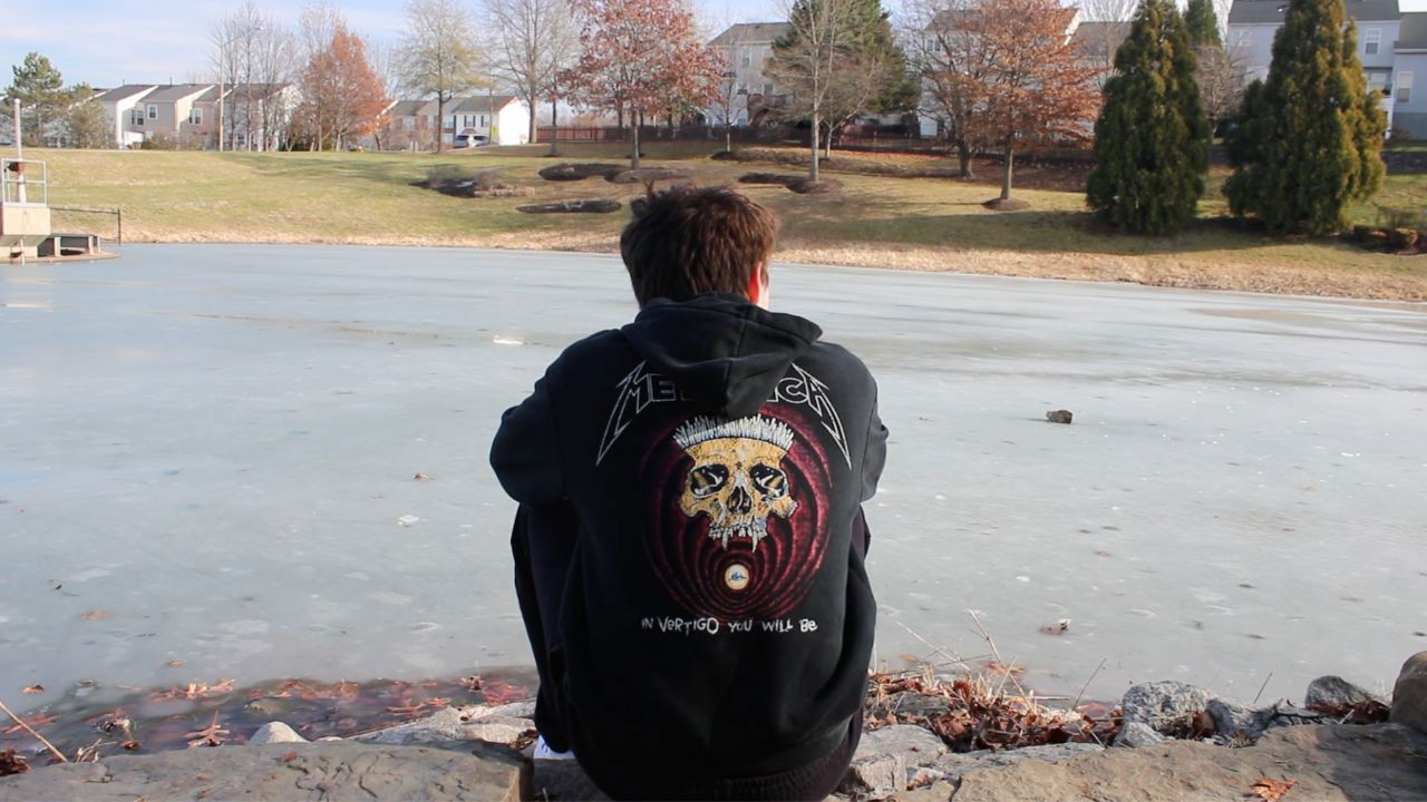 Five More Minutes Movie Screenshot 1